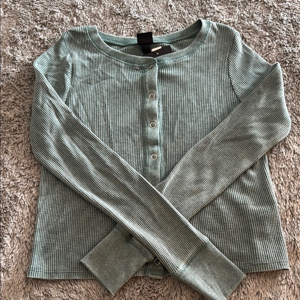 NWT-Art Class Thermal